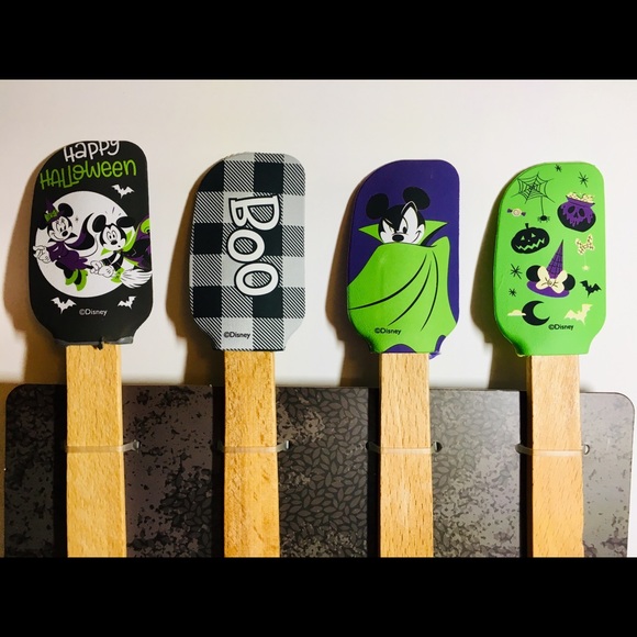 4 Halloween Disney Green Purple Kitchen Spatulas - Picture 9 of 9